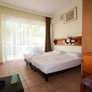 Chambre Standarde Triple